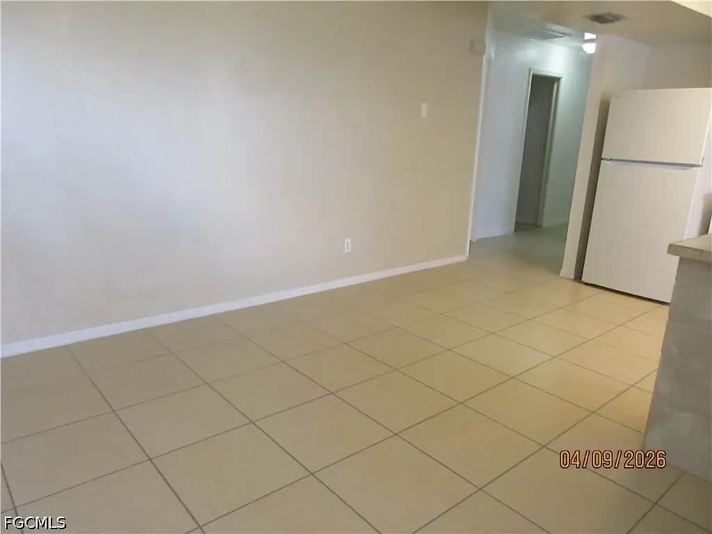 1218 NE 8th Terrace Cape Coral FL 33909