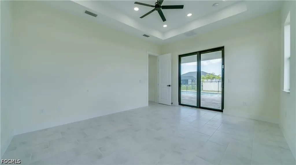 3805 SW 1st Street Cape Coral FL 33991