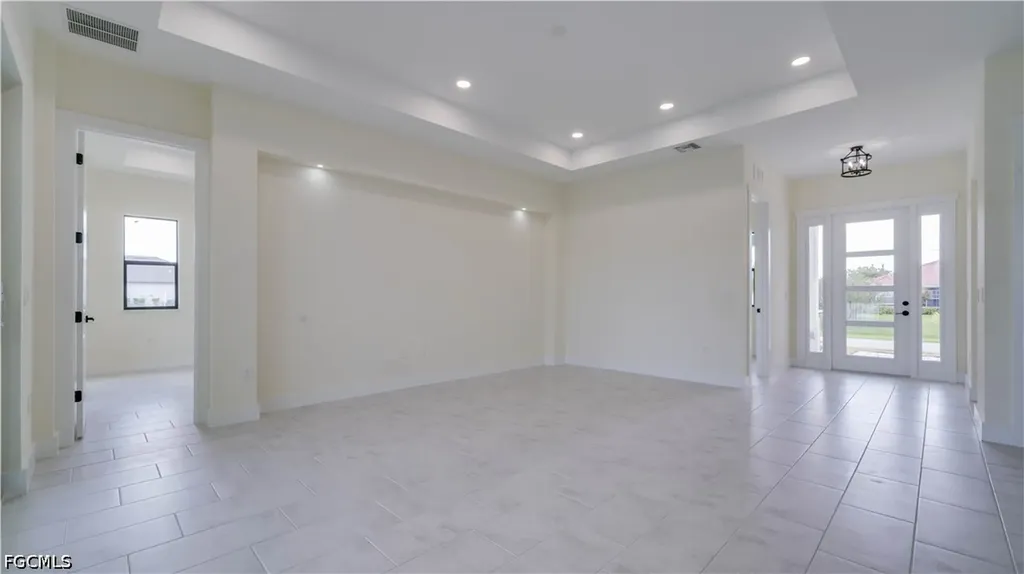 3805 SW 1st Street Cape Coral FL 33991