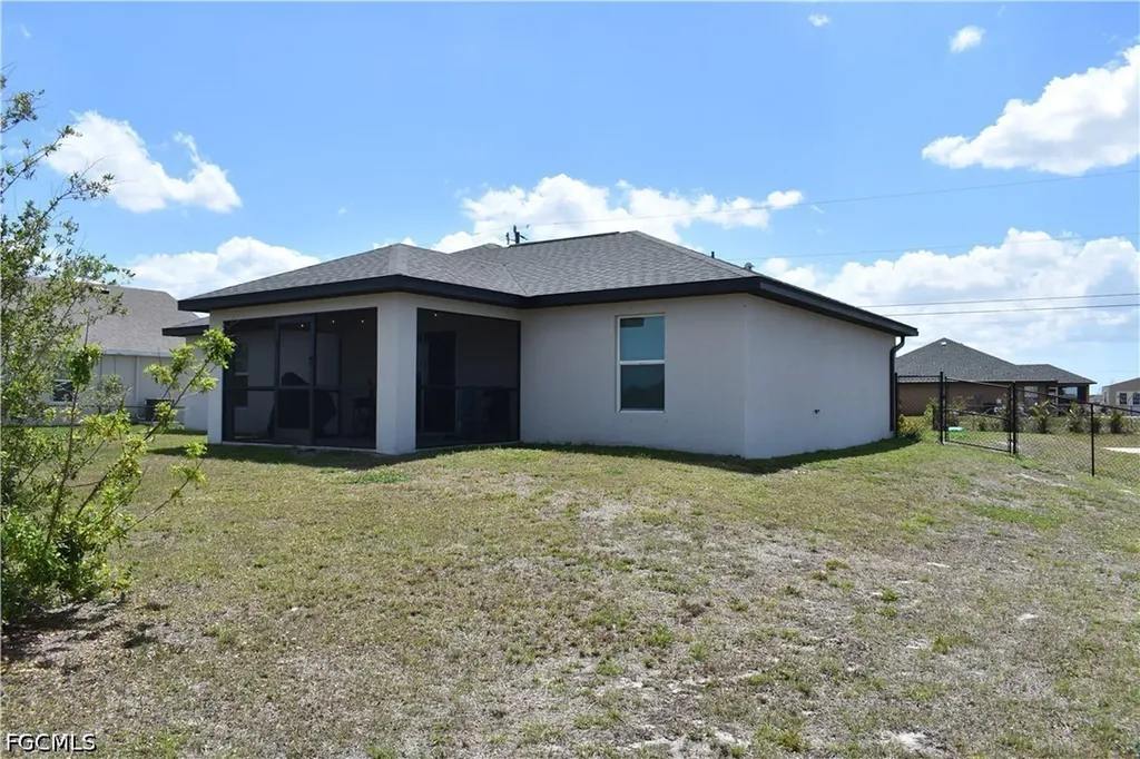 117 NW 23rd Terrace Cape Coral FL 33993