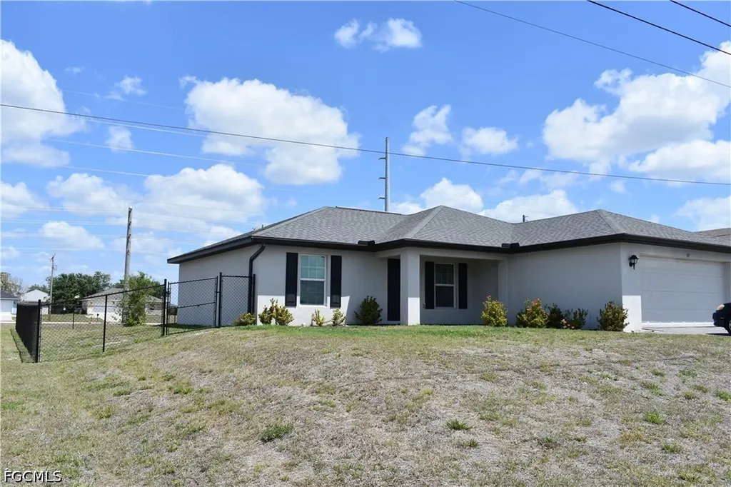 117 NW 23rd Terrace Cape Coral FL 33993