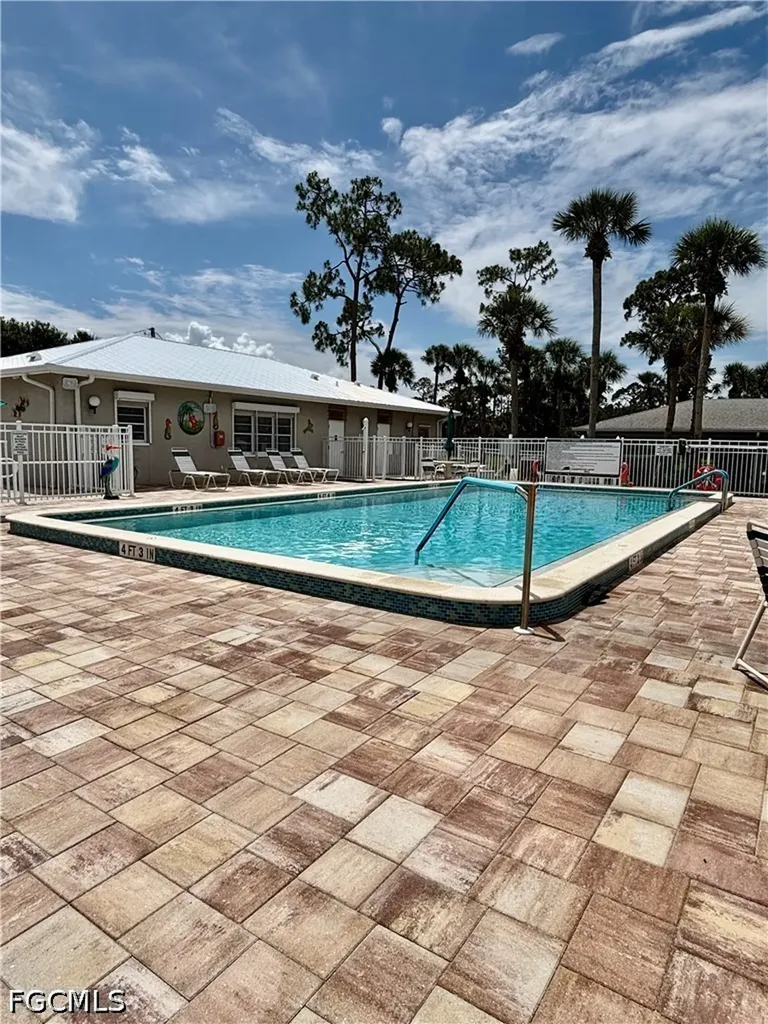 815 Holly Berry Court North Fort Myers FL 33917