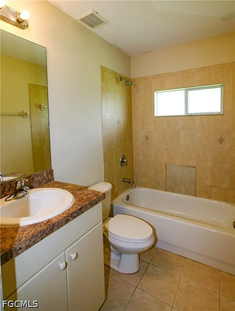 4614 25th Street SW Lehigh Acres FL 33973