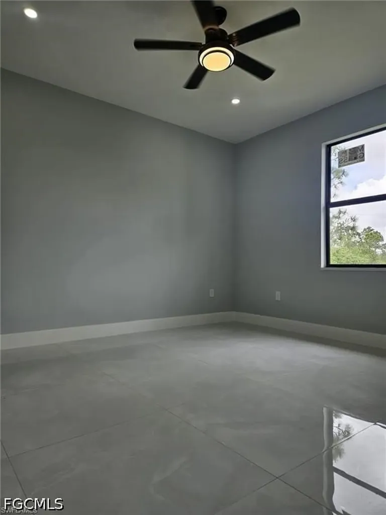 388 Bell Boulevard S Lehigh Acres FL 33974