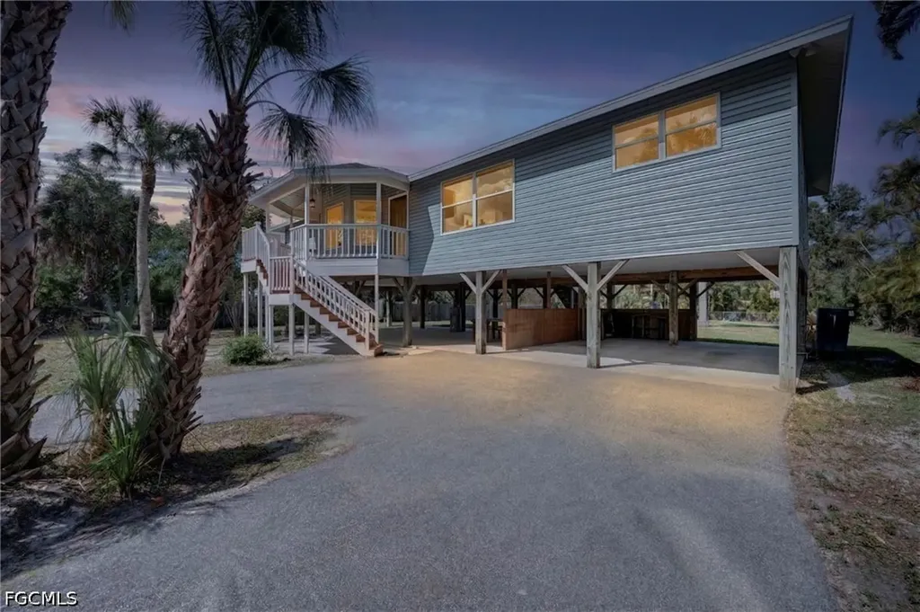 Fort Myers FL, 16380 Arbor Ridge Drive