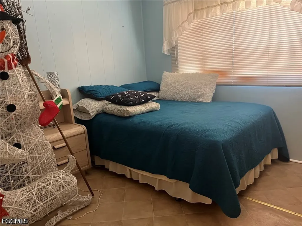3159 Pluto Circle North Fort Myers FL 33903