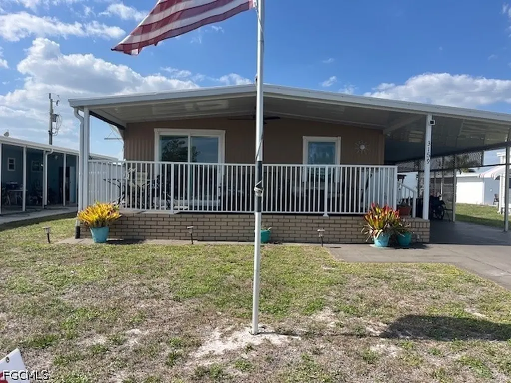 3159 Pluto Circle North Fort Myers FL 33903