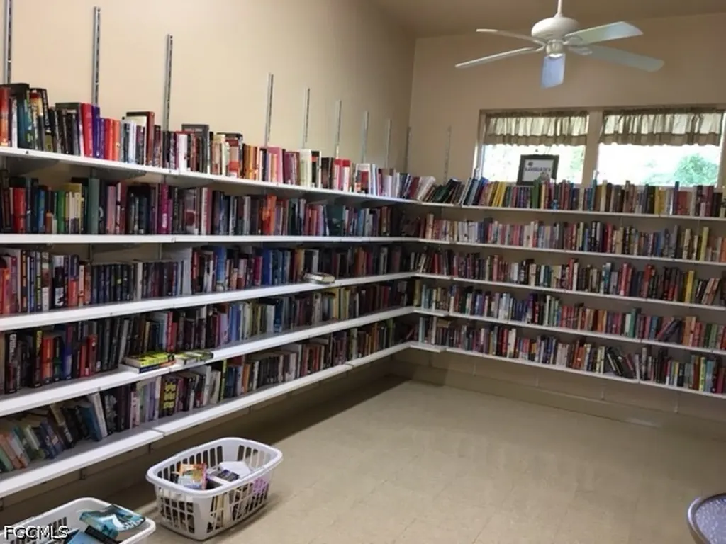 3159 Pluto Circle North Fort Myers FL 33903