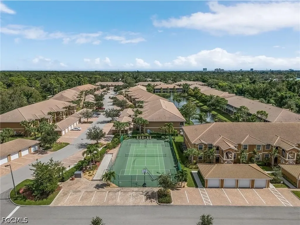 1137 Winding Pines Circle Cape Coral FL 33909