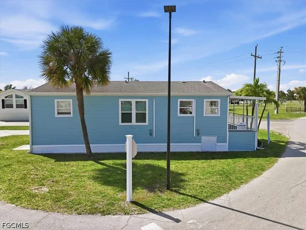 730 Chippewa Trail Fort Myers Beach FL 33931