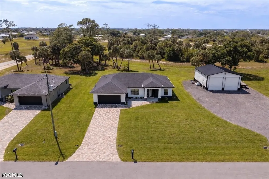 3003 NW Beechwood Circle Labelle FL 33935