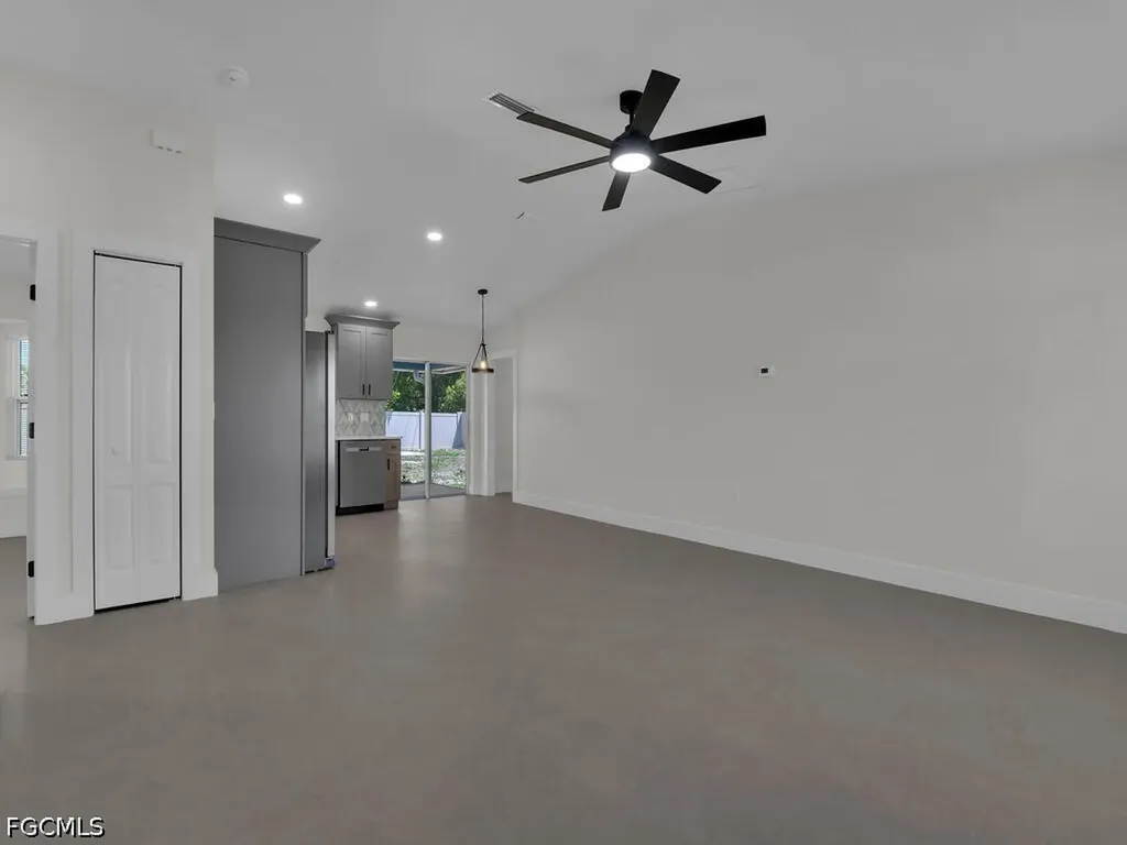 2509 Academy Boulevard Cape Coral FL 33904