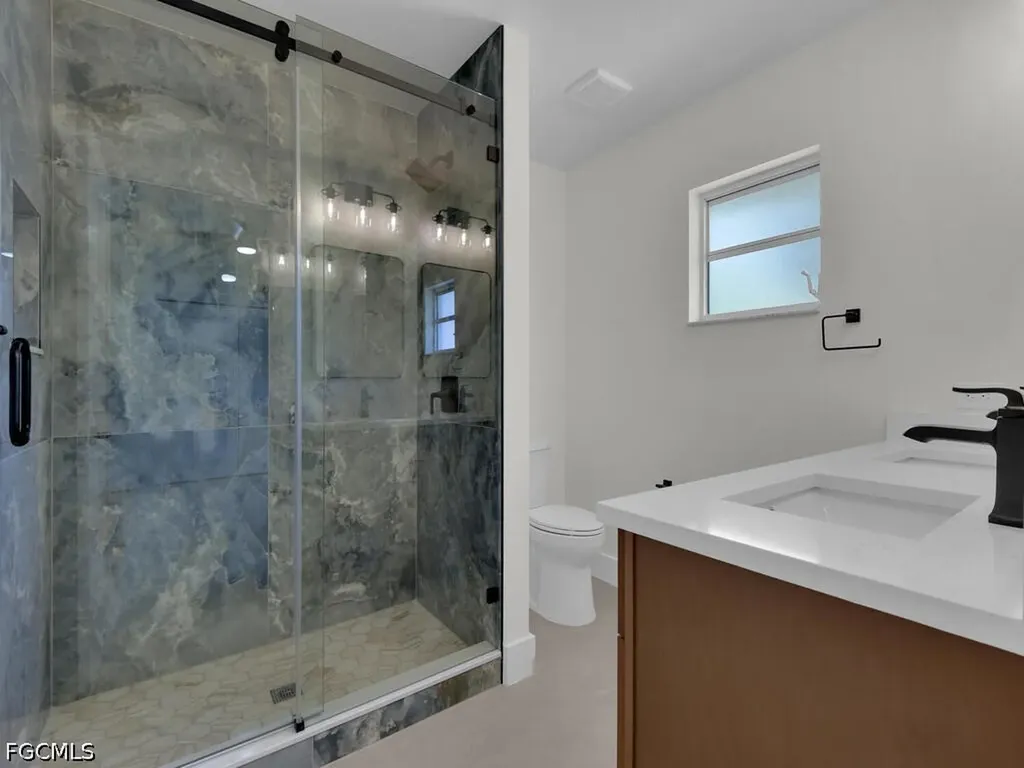 2509 Academy Boulevard Cape Coral FL 33904