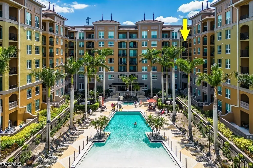 2825 Palm Beach Boulevard Fort Myers FL 33916