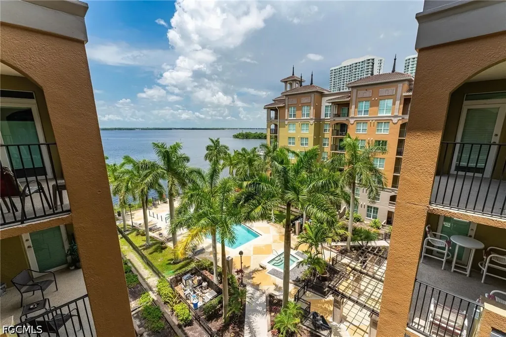 2825 Palm Beach Boulevard Fort Myers FL 33916