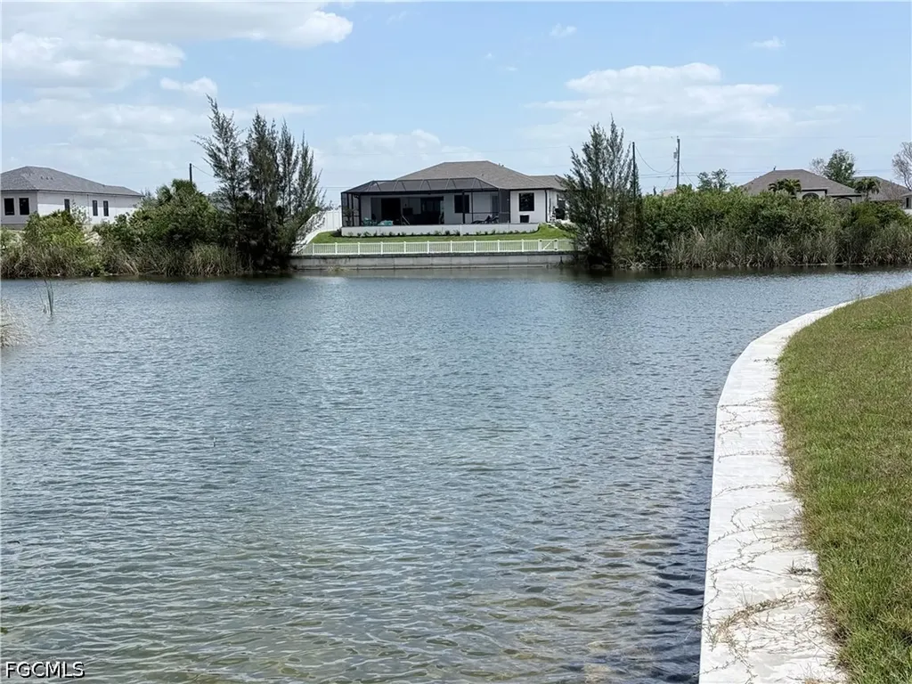 1721 NW 20th Terrace Cape Coral FL 33993