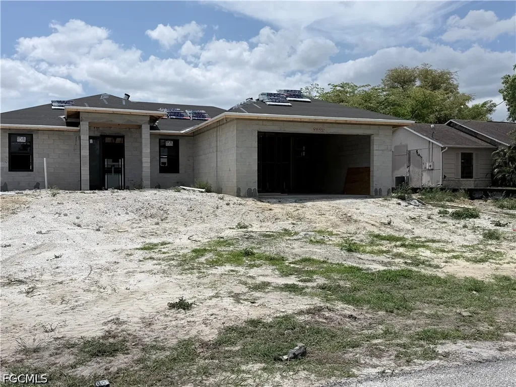 1721 NW 20th Terrace Cape Coral FL 33993