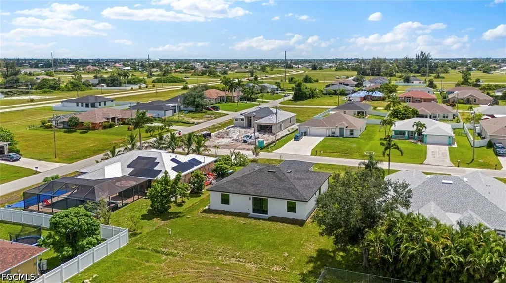 1236 NW 25th Place Cape Coral FL 33993