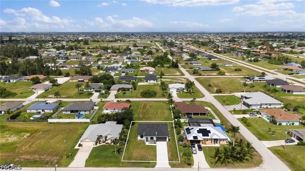 1236 NW 25th Place Cape Coral FL 33993