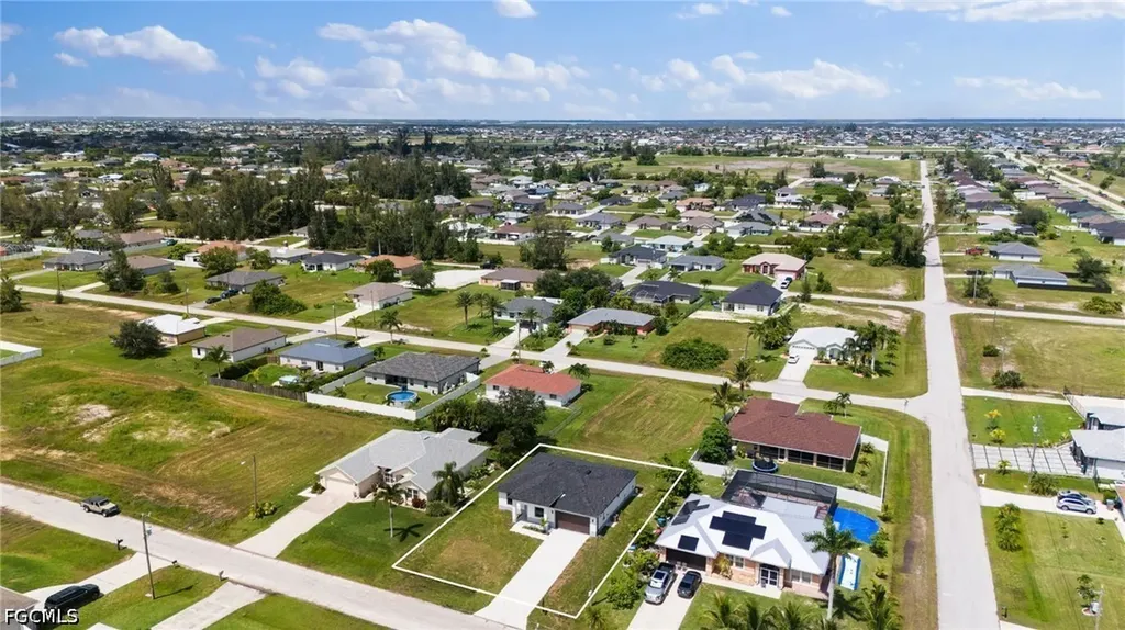 1236 NW 25th Place Cape Coral FL 33993