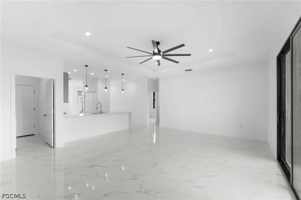1236 NW 25th Place Cape Coral FL 33993