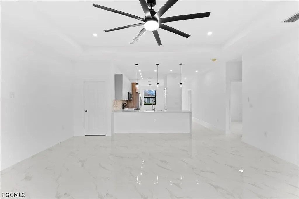 1236 NW 25th Place Cape Coral FL 33993