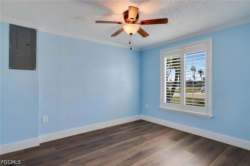 2639 Bridgeview Street Matlacha FL 33993