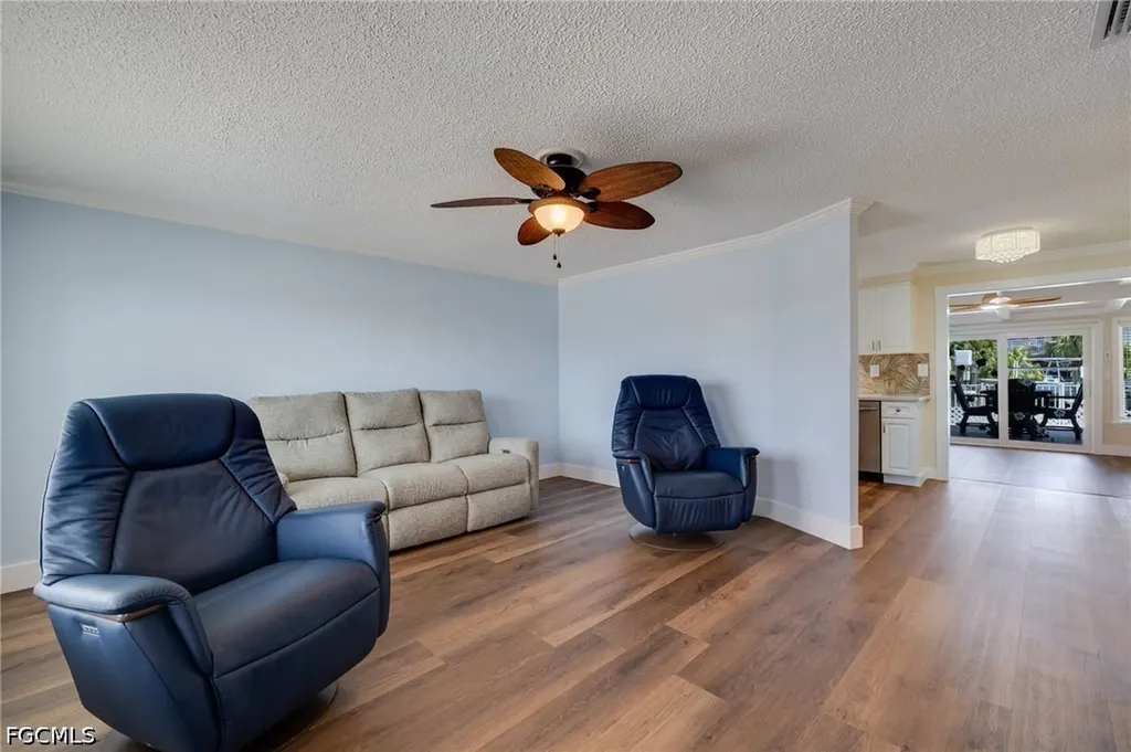 2639 Bridgeview Street Matlacha FL 33993
