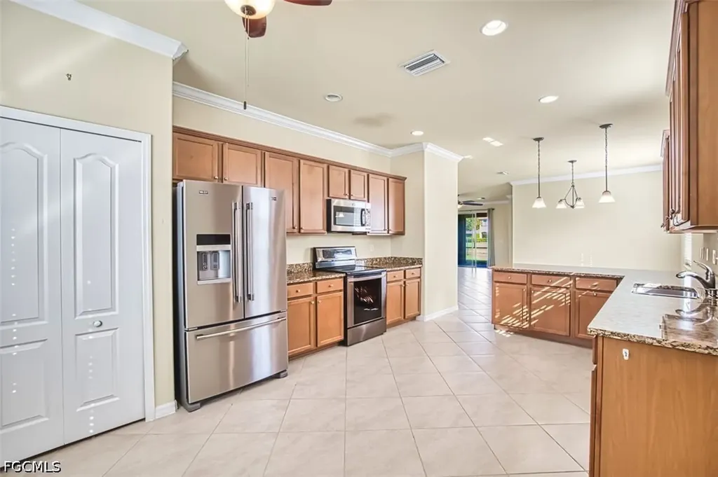 3576 Dandolo Circle Cape Coral FL 33909