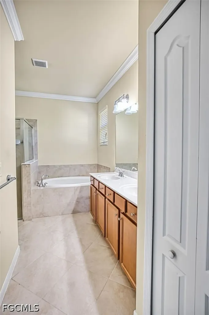 3576 Dandolo Circle Cape Coral FL 33909