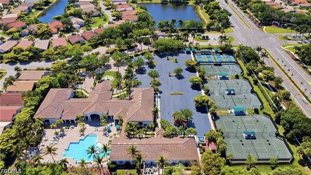 9277 Springview Loop Estero FL 33928