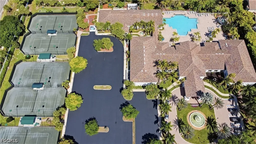 9277 Springview Loop Estero FL 33928