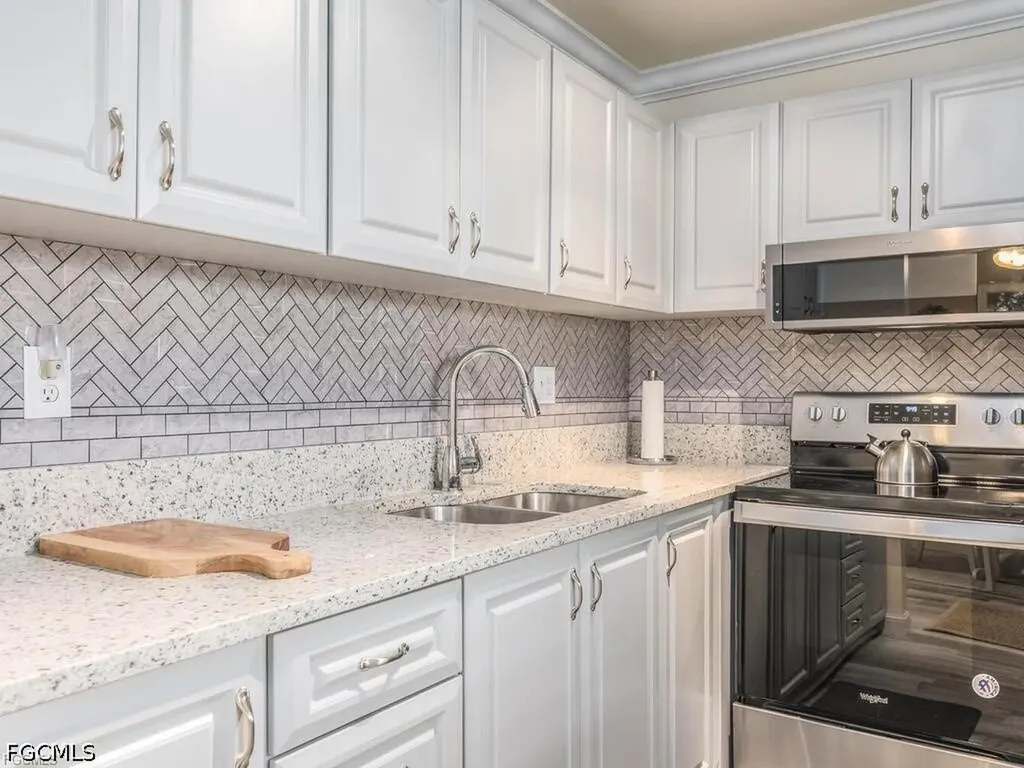 1010 Tropic Terrace North Fort Myers FL 33903