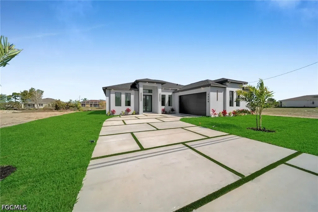 1320 NE 20th Street Cape Coral FL 33909
