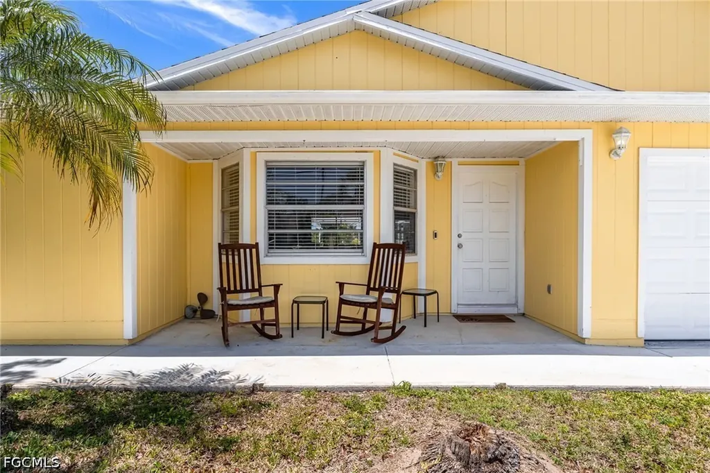 1630 SW 15th Avenue Cape Coral FL 33991