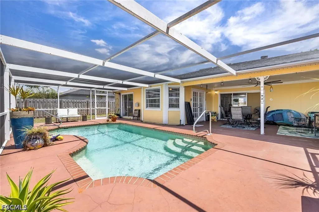 1630 SW 15th Avenue Cape Coral FL 33991