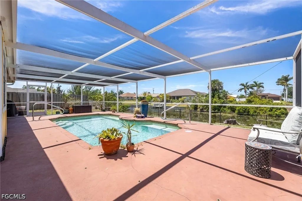 1630 SW 15th Avenue Cape Coral FL 33991