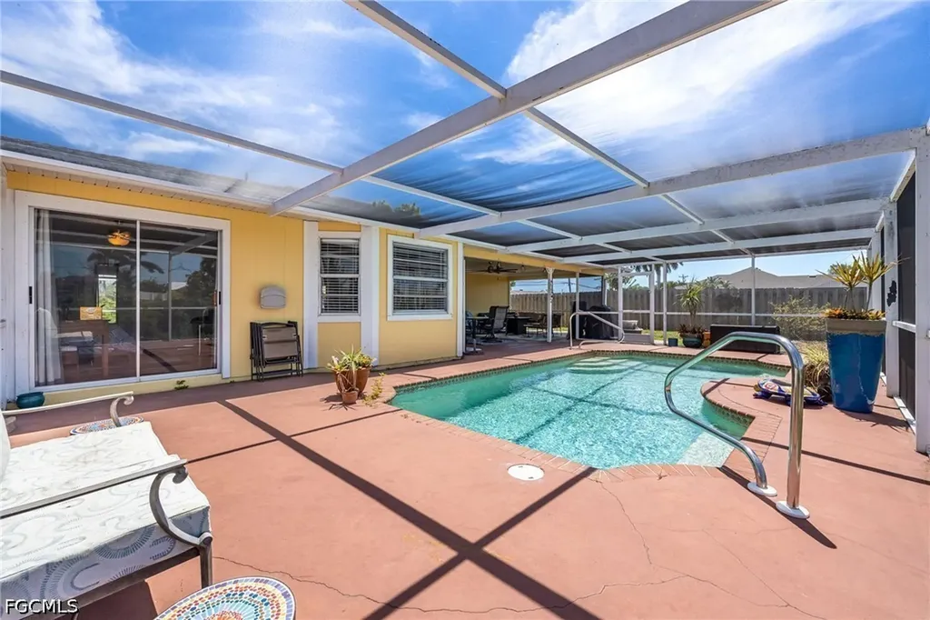 1630 SW 15th Avenue Cape Coral FL 33991