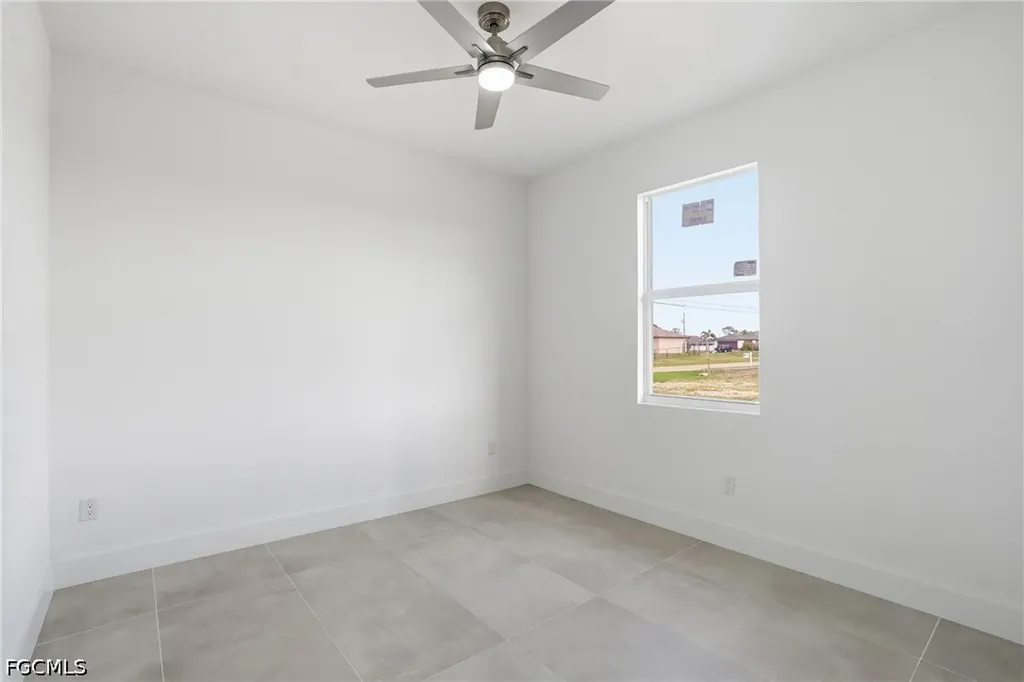 4324 NE 14th Avenue Cape Coral FL 33909