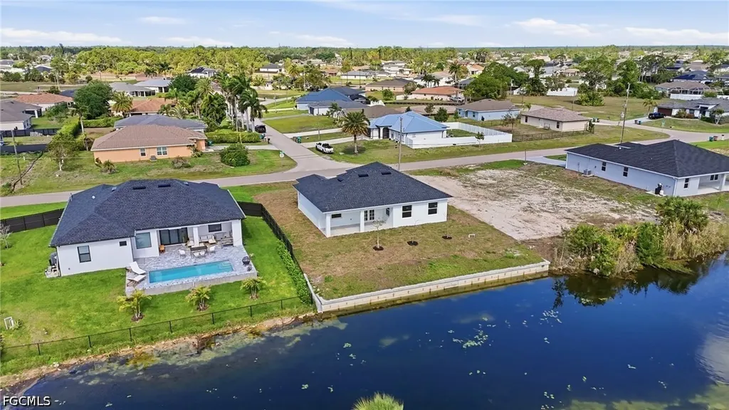 4324 NE 14th Avenue Cape Coral FL 33909
