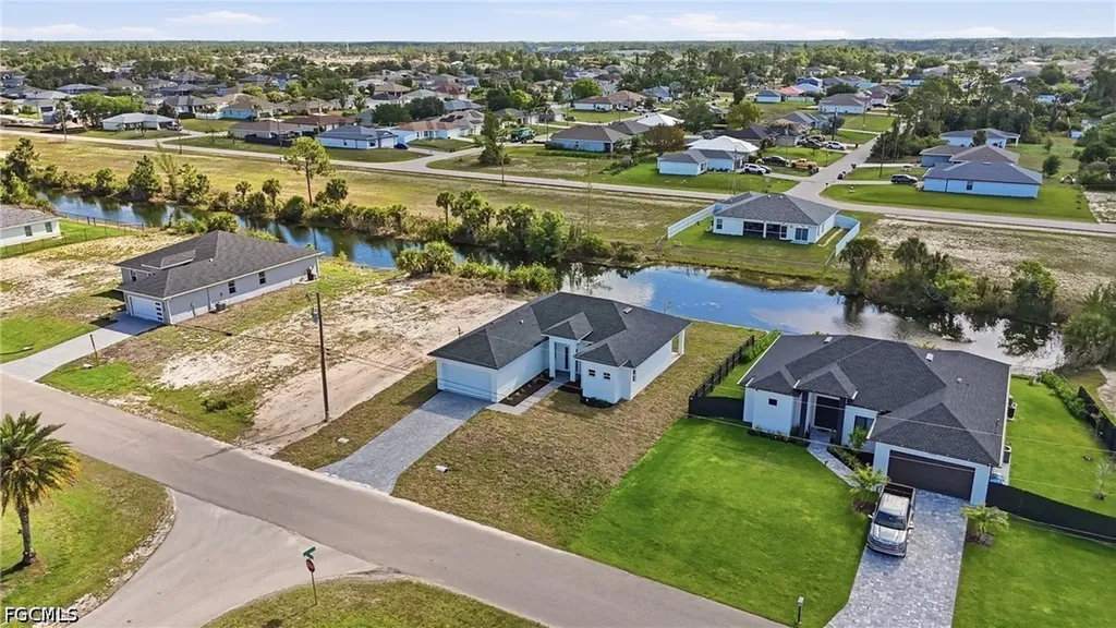 4324 NE 14th Avenue Cape Coral FL 33909