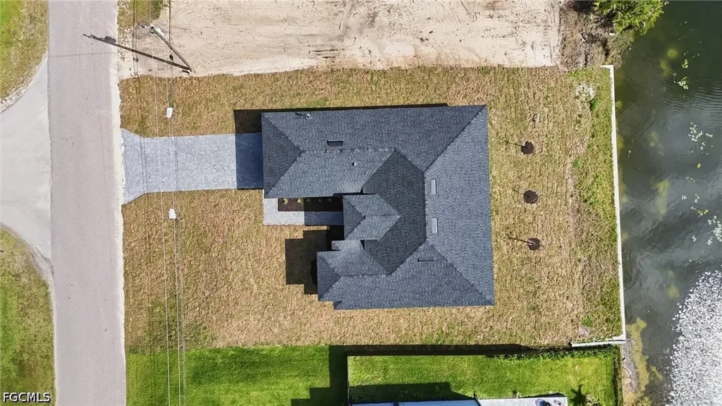 4324 NE 14th Avenue Cape Coral FL 33909