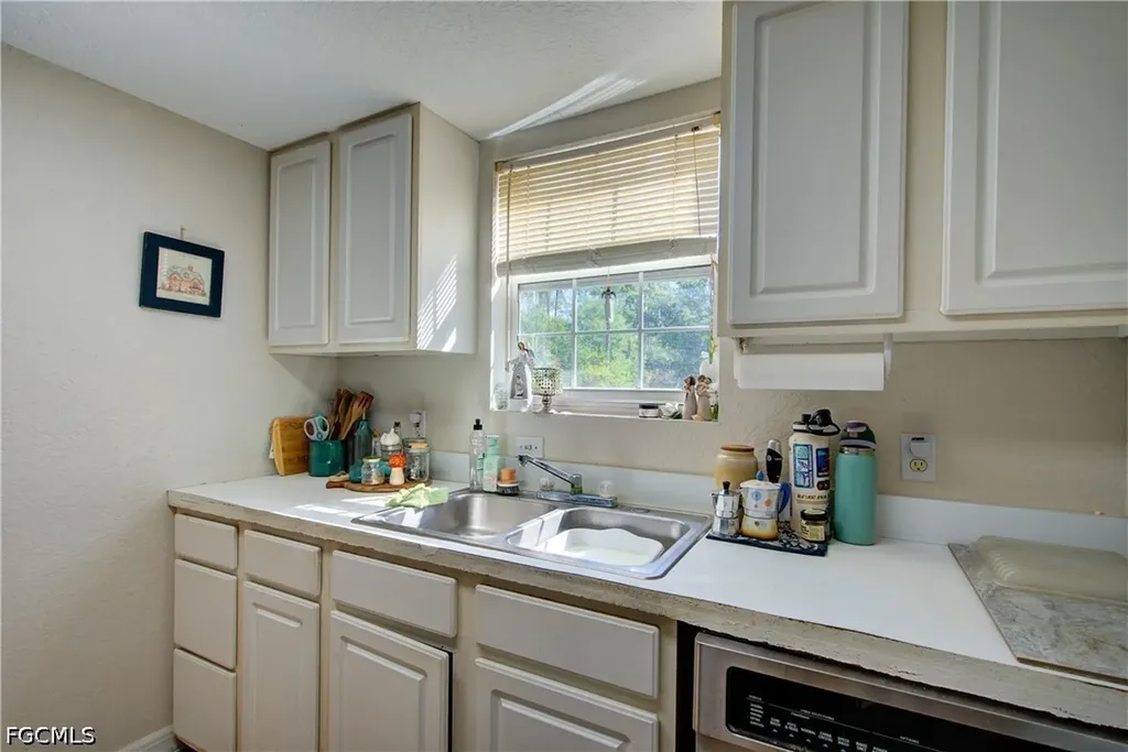 1002 Henry Avenue Lehigh Acres FL 33972