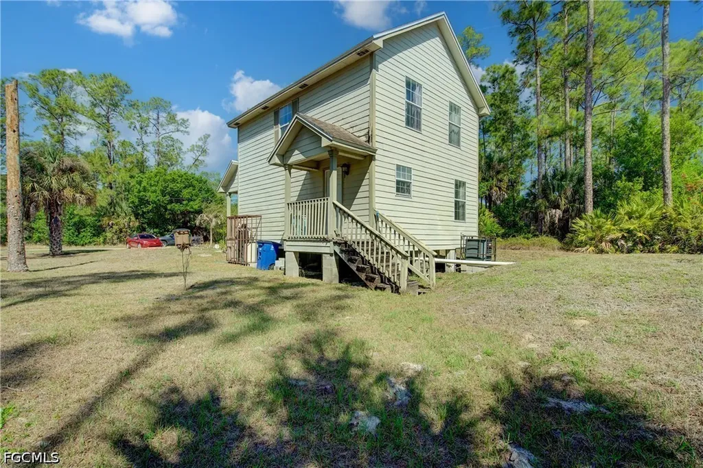 1002 Henry Avenue Lehigh Acres FL 33972