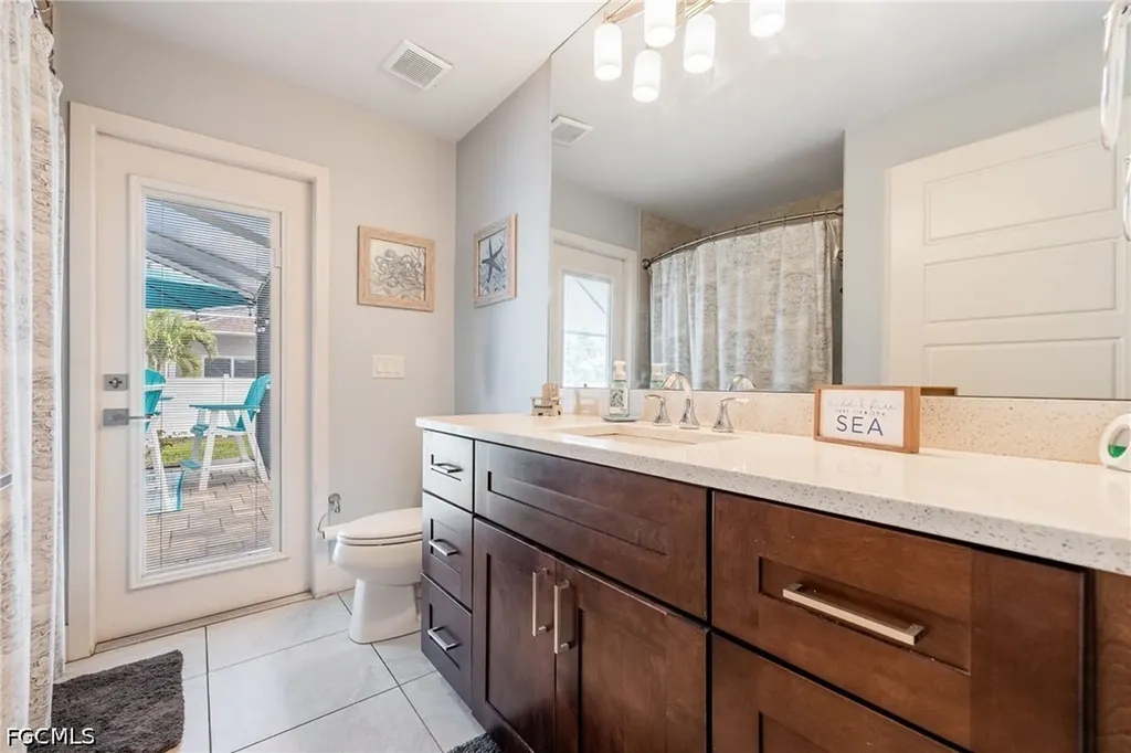 2737 SW 25th Street Cape Coral FL 33914
