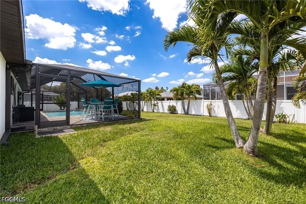 2737 SW 25th Street Cape Coral FL 33914
