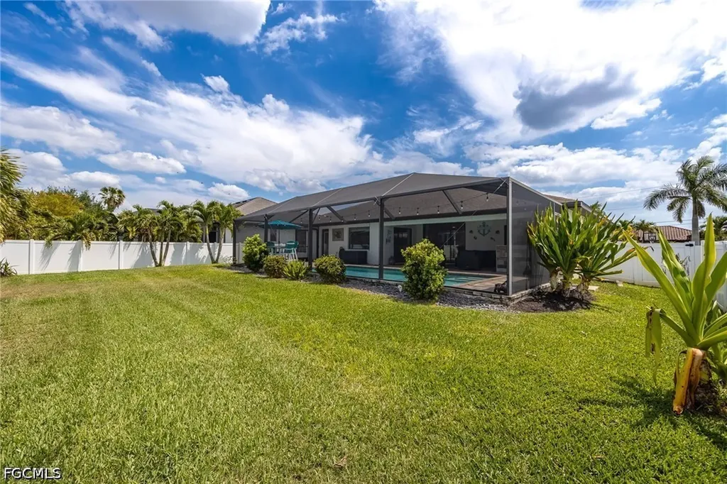 2737 SW 25th Street Cape Coral FL 33914