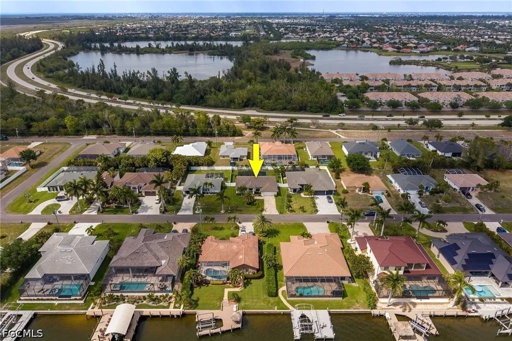 2737 SW 25th Street Cape Coral FL 33914