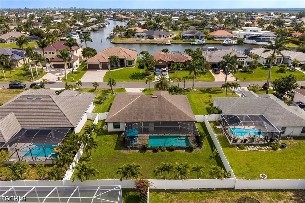 2737 SW 25th Street Cape Coral FL 33914