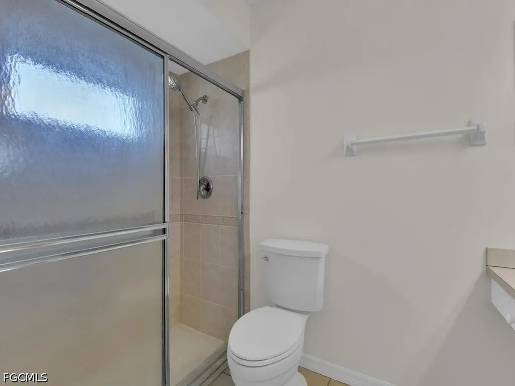 404 SE 28th Terrace Cape Coral FL 33904